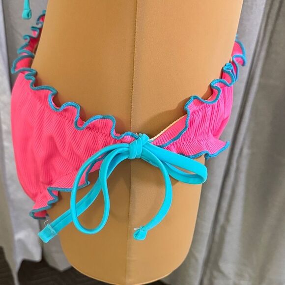 CUPSHE Pink and Blue Ruffle Bikini Set - Picture 11 of 15